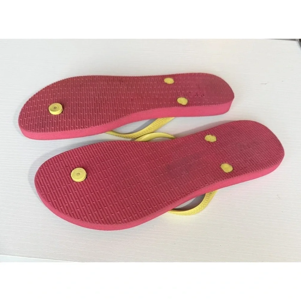 Havaianas Slim Flip Flops Women 7/8 Pink Yellow Skull Heart Print Sandals - Picture 4 of 12